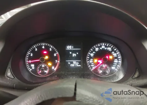 2012 Volkswagen Passat 2.5L S z USA, uszkodzony, nr VIN 1VWAP7A38CC014679